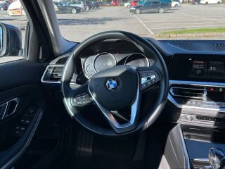 BMW 320 2.0 140kW