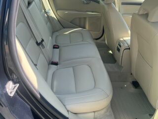 Volvo V70 Inscription 2.4 133кВ