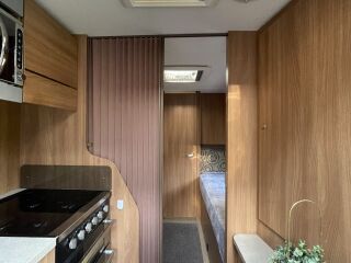 Swift Coastline S