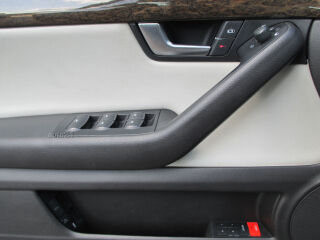 Audi S4 4.2 253kW