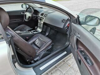 Volvo C70 2.0 100kW