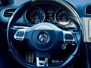 Volkswagen Golf GTI 2.0 147kW