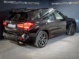 BMW X3 xDrive 30i M-Sportpakett 2.0 180kW