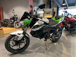 Kawasaki Z e-1 5kW