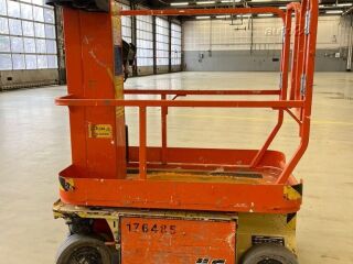 JLG 1230 ES