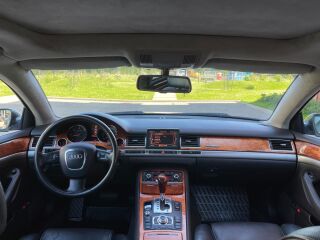 Audi A8 Quattro Bose 4.2 V8 TDI 240kW