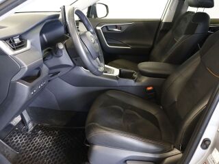 Toyota RAV4 Luxury Plus Technology Pakett 131kW