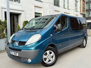 Renault Trafic Long passenger FAMILY 2.0 84кВ