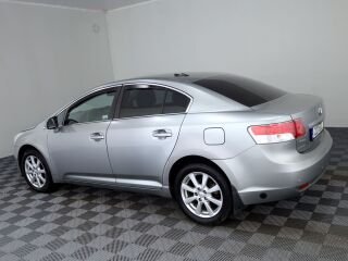 Toyota Avensis Linea Sol LPG ATM 2.0 112kW