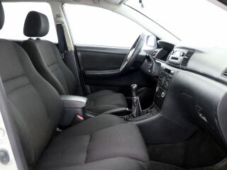 Toyota Corolla Linea Sol Facelift 1.4 71кВ