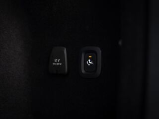 Volvo V60 R-Design 2.0 D4 140кВ