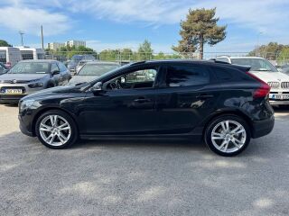 Volvo V40 Cross Country 2.0 110кВ