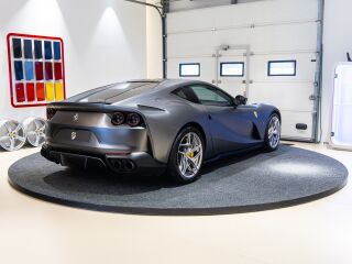 Ferrari 812 Superfast 6.5 V12 588kW
