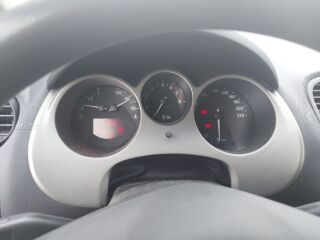 SEAT Toledo 1.6 75kW