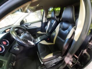 Volvo XC60 R-Dising AWD 2.4 151kW