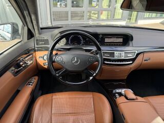 Mercedes-Benz S 63 AMG Brabus Designo 5.5 400kW
