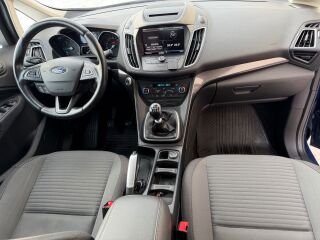 Ford Grand C-Max Titanium 1.5 TDCi 88kW