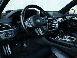 BMW 730 xDrive Facelift M-Pakett 3.0 195кВ