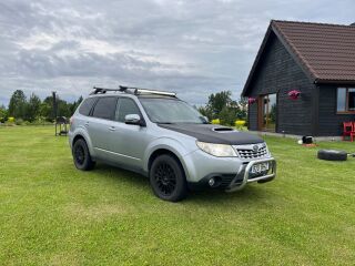 Subaru Forester 2.0 108kW