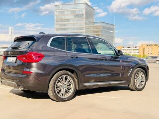 BMW X3 Luxury 2.0