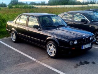 BMW 320 i 2.0 95kW