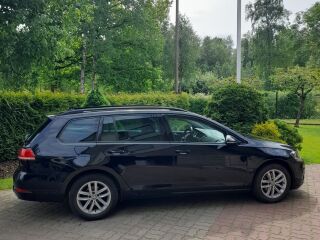 Volkswagen Golf 2.0 110kW