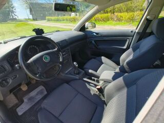 Skoda Superb 1.9 96kW