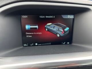 Volvo V60 SUMMUM AWD TWIN ENGINE Plug-In Hybrid 2.4 D6 158kW