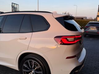 BMW X5 xDrive30d M-Sportpaket 3.0 210kW