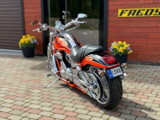 Harley-Davidson VRSCSE Screamin' Eagle CVO V-Rod V2 Revolution 92kW