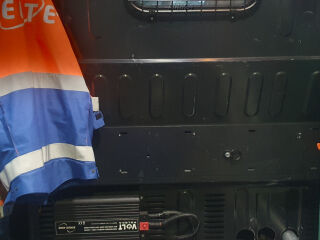 Ford Transit köievints AWD 2.4 103kW