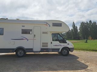 Ford Callenger 2.4 92kW