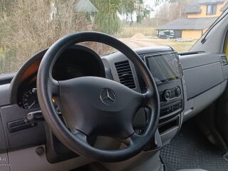 Mercedes-Benz Sprinter 319 Profile 3.0 140kW