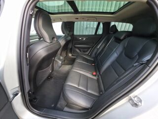 Volvo V60 Cross Country Cross Country Pro AWD 2.0 145kW