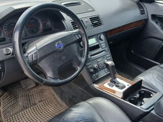 Volvo XC90 2.4