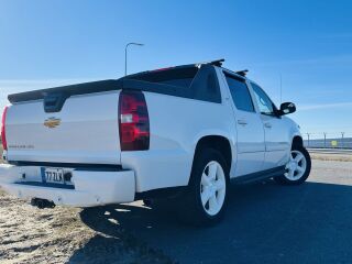 Chevrolet Avalanche LTZ 5.3 V8 235kW