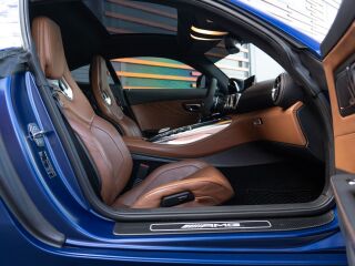 Mercedes-AMG GT C 4.0 410kW