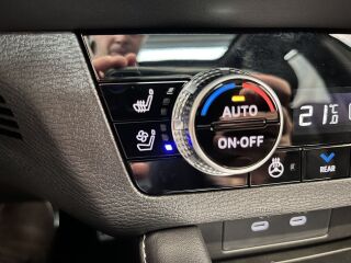 Mitsubishi Outlander Instyle 2.4 225kW