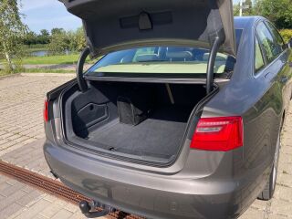 Audi A6 QUATTRO LIMOUSINE 3.0 V6 180kW