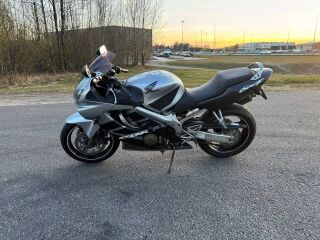 Honda CBR 600 R4 80kW