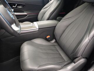 Mercedes-Benz CLE 300 4Matic AMG Night Coupe 2.0 190kW