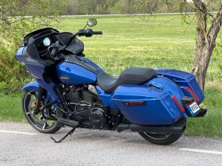 Harley-Davidson Road Glide 117ci M8 80kW