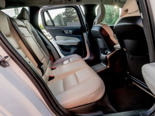 Volvo V60 T6 Twin Engine AWD Inscription Plug-in hybrid 2.0 251kW