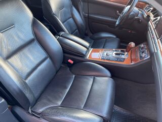 Audi A8 Quattro Bose 4.2 V8 TDI 240kW