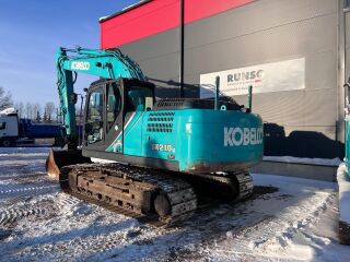 Kobelco SK210LC-10 + Novatron 3D HINO 124kW