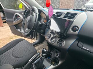 Toyota RAV4 2.2 110kW