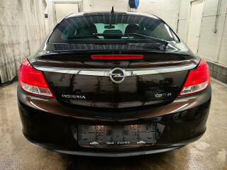Opel Insignia 2.0 118kW