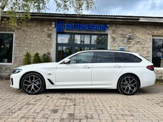 BMW 530 e xDrive M-PAKETT PLUG-IN 2.0 215kW