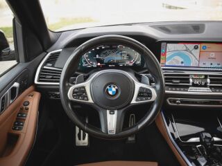 BMW X5 M-SPORT 3.0 195кВ