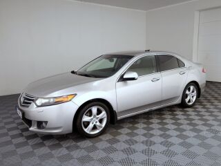 Honda Accord Elegance ATM 2.0 115kW